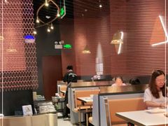 大堂-牛人日志·鲜牛肉骨汤火锅(万科里瑧店)