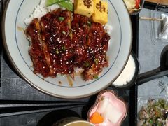 照烧鸡肉定食-牛気·越光米牛肉饭(水游城店)