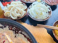 -黄潇洒老火锅(九眼桥宏济巷店)