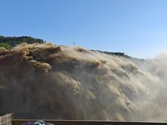 -黄河小浪底水利枢纽风景区