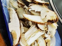 -南渝食府.墨脱石锅松茸鸡
