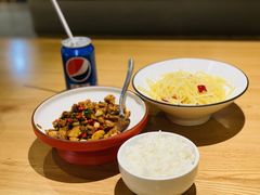 -胡子大厨·超级小炒肉(晶耀前滩店)