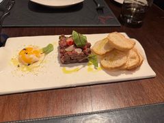 -恰餐厅及酒吧 CHAR Bar & Grill (北京丽都皇冠假日店)