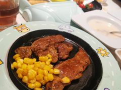 -豪客来牛排(中央花苑店)