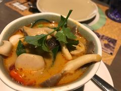 海鲜冬阴功汤-CHINCHIN 青青·泰国料理(万象食家店)