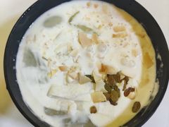 椰奶清补凉-志龙皇冠吃货椰子铺