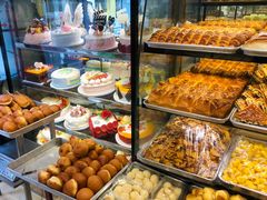 -宏发红西饼屋(天津路店)