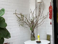 -彳亍咖啡·这里(水湾路店)