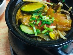 -李记特色罐罐米线(重庆中环大厦店)
