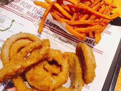 -The Habit Burger Grill 哈比特汉堡(复兴soho店)