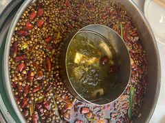 -蛙两只美蛙鱼头火锅(恒茂店)