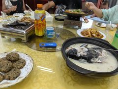 -万佛湖许老大铁锅鱼(黑金冠店)