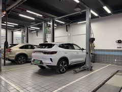 -比亚迪上海弘仁4S(杨浦店)