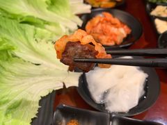 雪花肉粒-肉甲韩国木炭烤肉(新壹街1店)