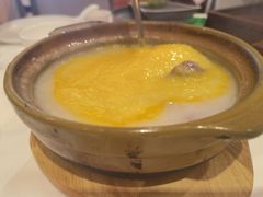 窝蛋牛肉粥-白天鹅宾馆-宏图府餐厅