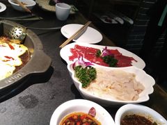 -怡品川宇火锅(宝立方店)