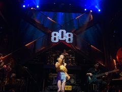-808 LiveHouse