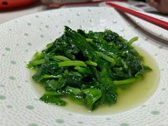 清炒豌豆苗-忆家名门·上海菜(徐家汇店)