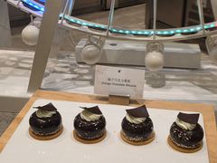 -前海华侨城JW万豪酒店·都会尚膳自助餐厅·熟成牛排海鲜酒水畅飨