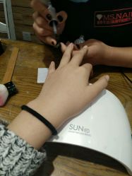 -Momo nail 日系美甲