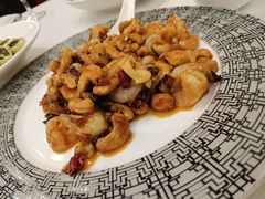 -梅龙镇酒家(南京西路总店)