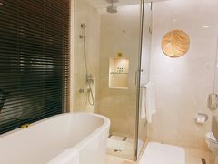 -青岛海尔洲际酒店