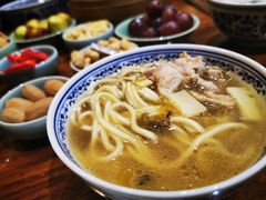 -湖畔居茶楼(湖滨店)