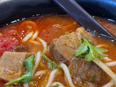 -李先生牛肉面大王(济南火车站候车室店)