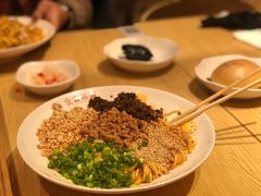 -贰拾捌味·宜宾燃面(春熙路旗舰店)