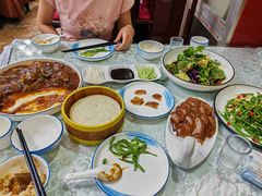 -六和聚传统烤鸭.天津菜(和平店)