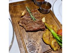 -九月里.自由花园餐厅