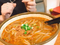 正宗酸辣粉-谭师爷龙抄手(白下路店)