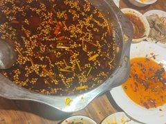 -乡土特色.冷锅鱼.牦牛肉汤锅