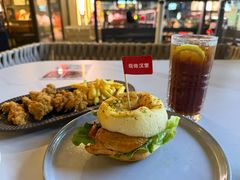 -必胜客(海雅PH店)