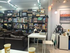 -五个核桃桌游吧(南坪店)