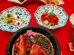 松香脆皮乳鸽-白家大院·王府宫廷菜(苏州街店)