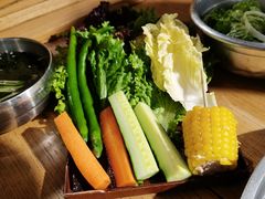 蔬菜拼盘-姜虎东白丁烤肉(恒隆广场店)