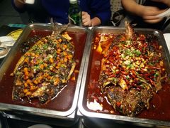 -鸣记脆皮烤鱼·海鲜烤鱼(三八广场店)