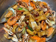 -七欣天香辣蟹火锅(苏州相城VIP总店)