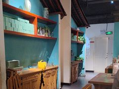 -偶屋里钵少爷(时代广场店)