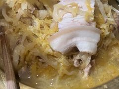 -关东小磨东北菜(上海长风大悦城店)