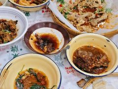 -东排食堂长沙小吃大排档(五一广场店)