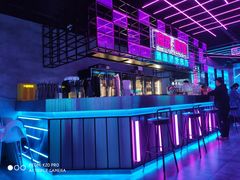 -燥次·烧烤酒场(万象城店)