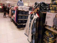 -优衣库(青岛伟东乐客城店)