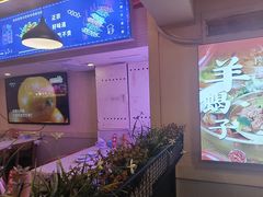 -海盗船. 龙虾烧烤. 酒馆
