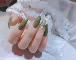 -EAST日式美甲美睫沙龙