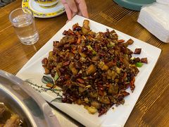 当红辣子鸡-老味道1992(武当山店)