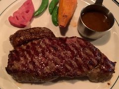 -食间牛排(重庆路万达店)