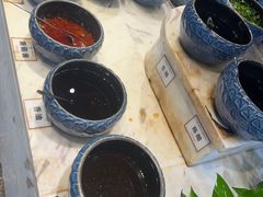 -金滏山·烤肉海鲜火锅自助(襄阳万达店)