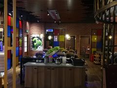 -三人行骨头王火锅(长寿店)